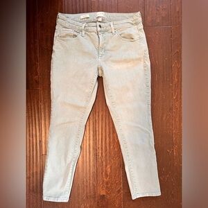 Universal Thread Light Green Jeggings with Comfortable Fit